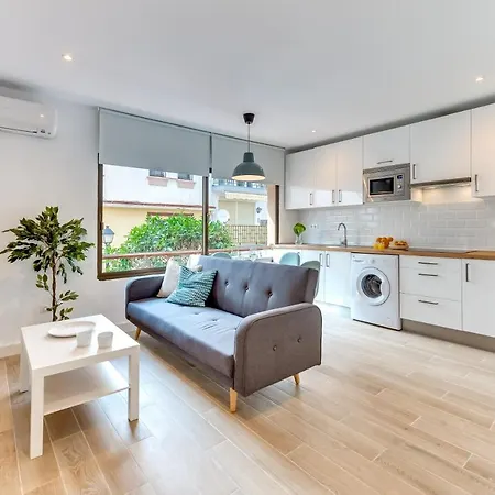 Goramar, Centro Apartment